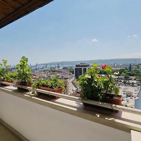 アパート Spacious And Bright Maisonette Center