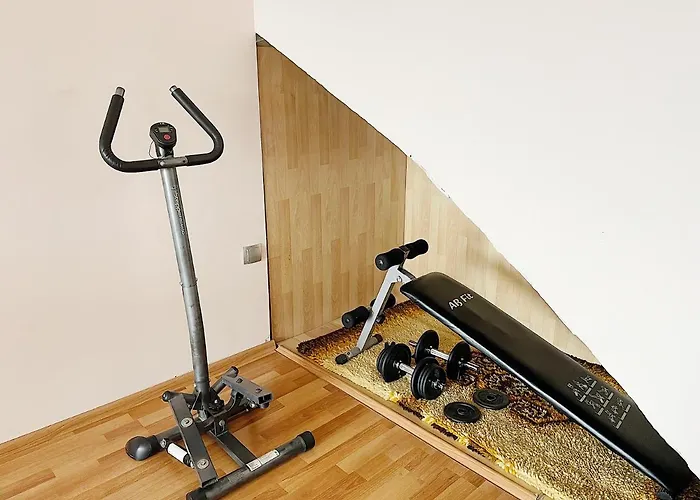 Spacious&bright Maisonette Center Appartement *